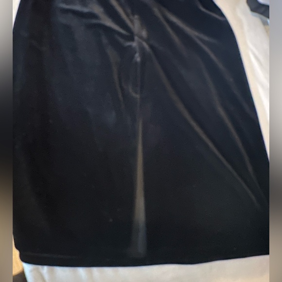 Easy Spirit Long Black Skirt - Picture 4 of 4